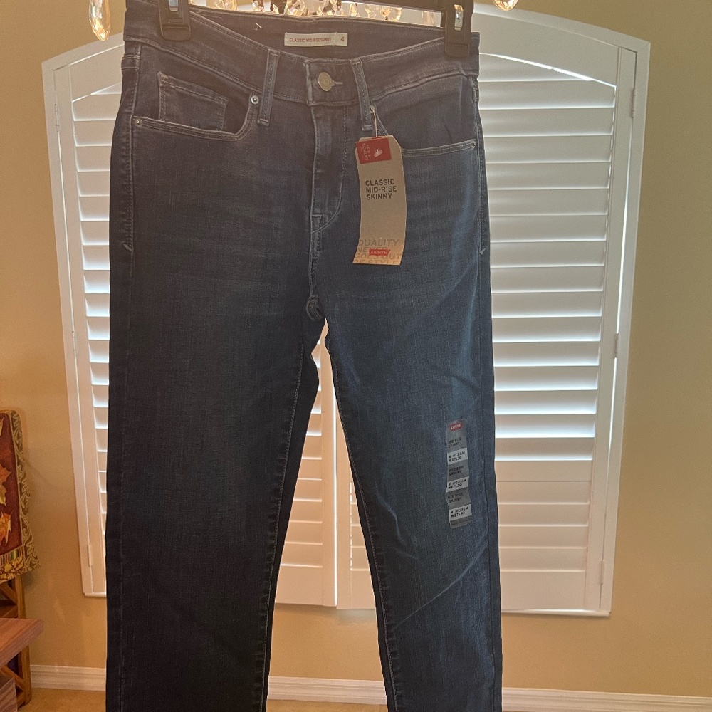 Levi's 505 Straight Leg jeans